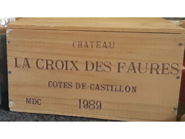 2 caisses de chateau cotes  de castillon 1989