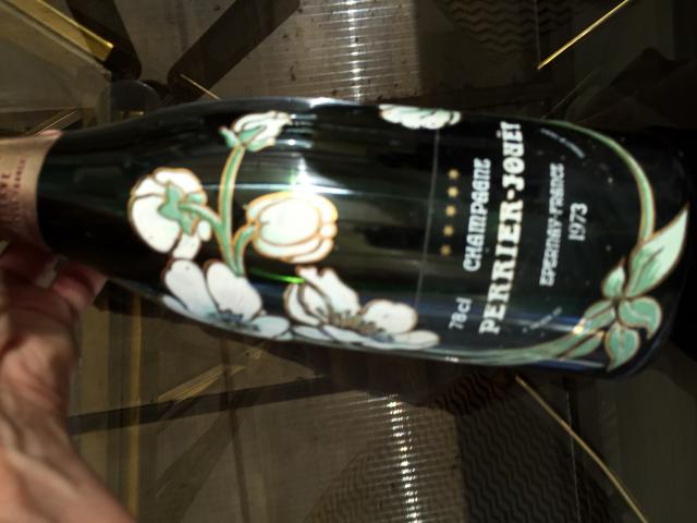 VENDS PERRIER JOUËT 1973